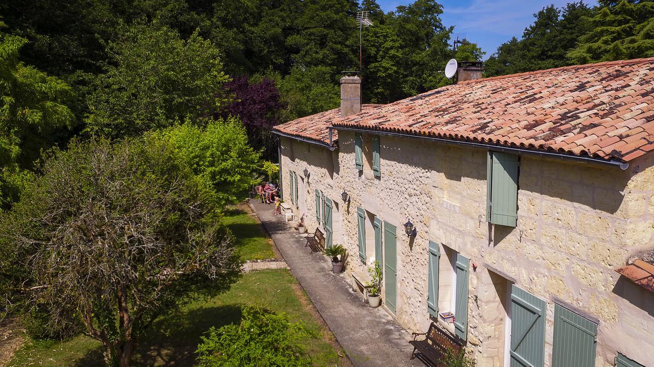 Gite La Maison De La Pimpine Lignan De Bordeaux Exterior foto