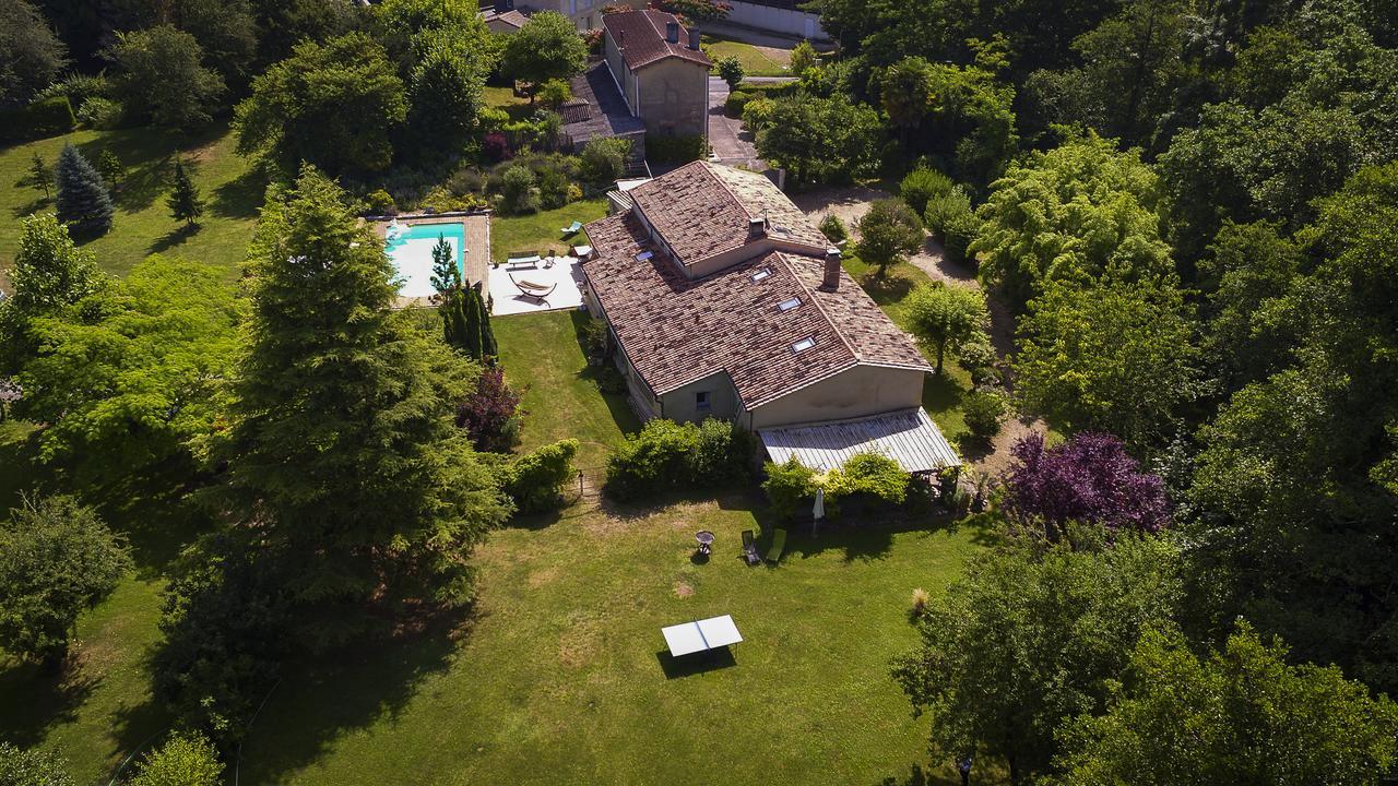 Gite La Maison De La Pimpine Lignan De Bordeaux Exterior foto